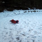Hysterisk anfald – ikke så rart med hovedet nede i sneen.